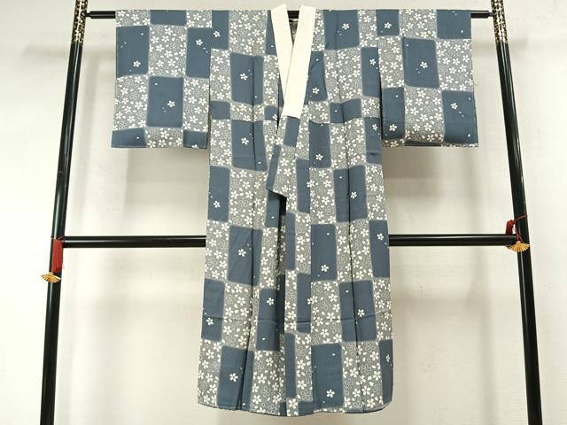 平和屋着物●長襦袢　無双仕立て　市松舞桜文　暈し染め　正絹　逸品　未使用　AABM8227fy