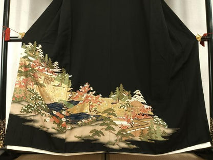 平和屋着物●豪華黒留袖　花鳥枝梅松風景文　金銀彩　正絹　逸品　未使用　AABM8246fy　
