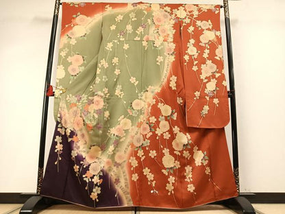 平和屋着物●豪華振袖　駒刺繍　枝桜文　暈し染め　金彩　正絹　逸品　AABM8266fy
