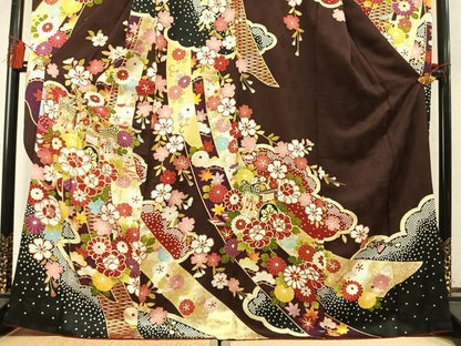 平和屋着物●豪華振袖　駒刺繍　御所車花文　金彩　京都きもの友禅扱い　正絹　逸品　AABM8268fy