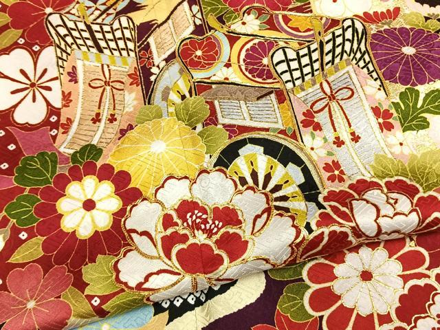 平和屋着物●豪華振袖　駒刺繍　御所車花文　金彩　京都きもの友禅扱い　正絹　逸品　AABM8268fy