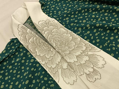 平和屋着物●長襦袢　無双仕立て　霞文　半衿刺繍　正絹　逸品　AABM8301fy