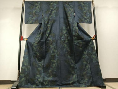 平和屋着物●本場大島紬　9マルキ　草花文　正絹　逸品　AABM8422fy