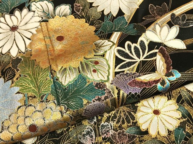 平和屋着物●豪華振袖 花蝶文　黒地　金銀彩　正絹　逸品　AABM8448fy