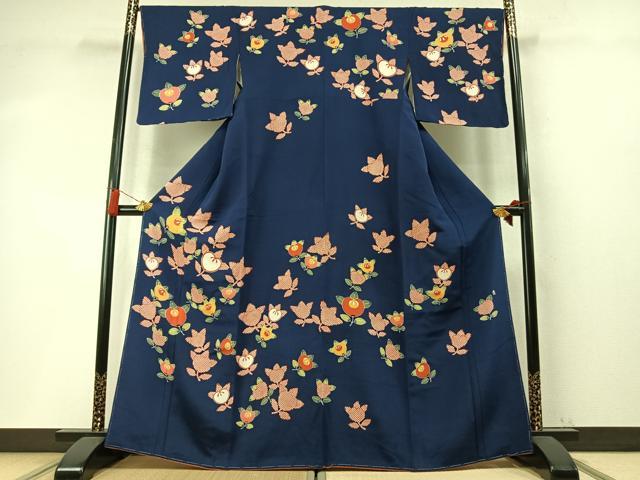 平和屋着物●和染紅型　栗山紅型　栗山吉三郎  訪問着　草花文　鬼しぼ縮緬　正絹　逸品　未使用　AABM8465fy