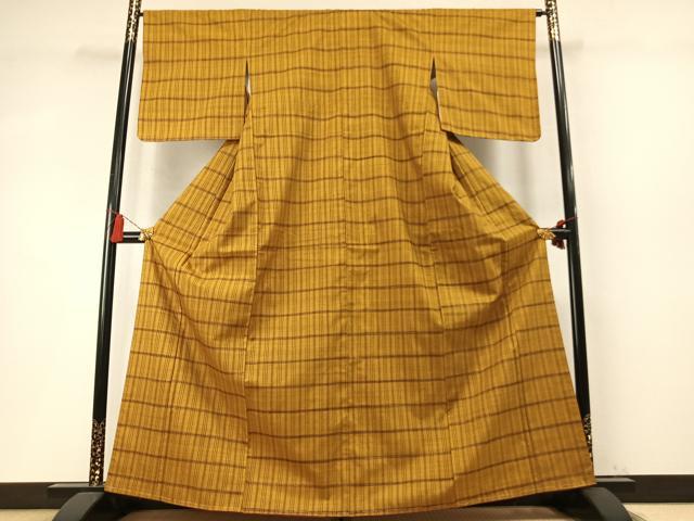 平和屋着物●無形文化財　本場黄八丈　近藤傳　草木染　手織　紬　格子文　正絹　逸品　未使用　AABM8474fy