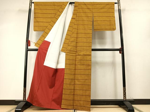 平和屋着物●無形文化財　本場黄八丈　近藤傳　草木染　手織　紬　格子文　正絹　逸品　未使用　AABM8474fy