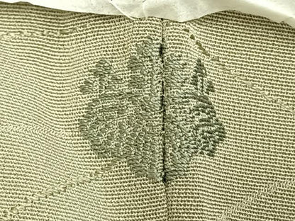 平和屋着物●皇室献上作家　北出与三郎　無地絵羽訪問着　草花芝地紋　裏葉柳色　伊と幸　反端付き　正絹　逸品　未使用　AABM8560fy