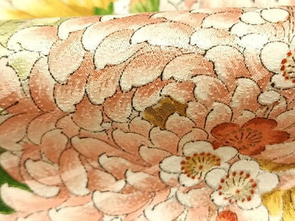 平和屋着物●創業460年・千總　振袖　草花文　黒地　金彩　正絹　逸品　AABM8561fy