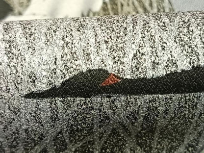 平和屋着物●訪問着　飛鶴流水文　暈し染め　黒地　金彩　正絹　逸品　AABM8568fy