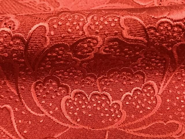 平和屋着物●中国三大刺繍 スワトウ刺繍 汕頭刺繍 総刺繍 振袖 片輪車花文 赤紅色 上代118万円 仮絵羽 正絹 逸品 未使用 AABM8576fy
