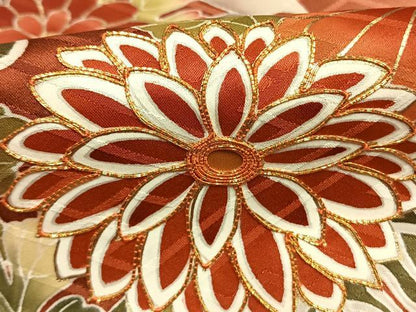 平和屋着物●豪華振袖　駒刺繍　花鳥文　暈し染め　金彩　正絹　逸品　AABM8591fy
