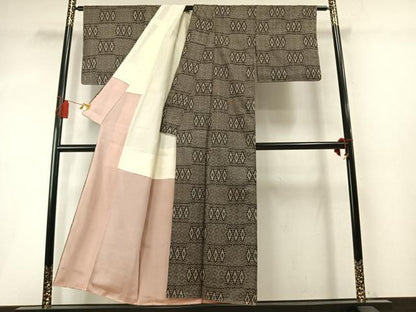 平和屋着物●本場大島紬　龍郷絣　正絹　逸品　AABM8593fy