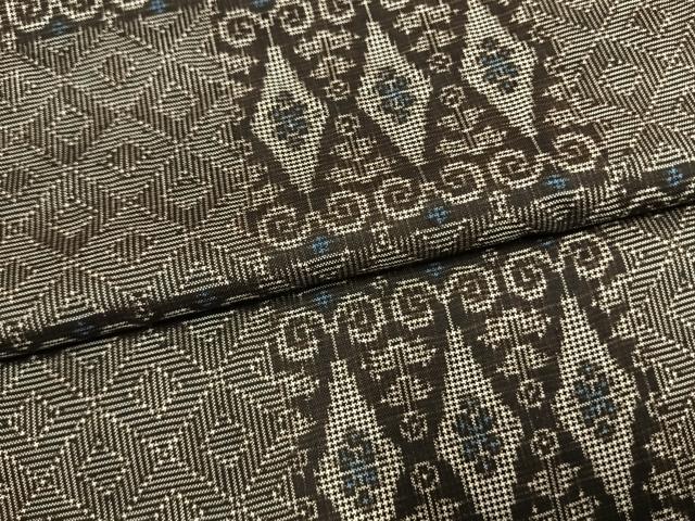 平和屋着物●本場大島紬　龍郷絣　正絹　逸品　AABM8593fy