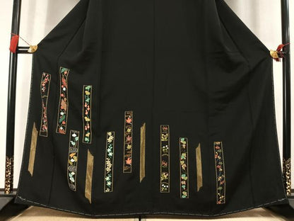 平和屋着物●訪問着　作家物　総刺繍　色紙花文　黒地　金糸　正絹　逸品　未使用　AABM8614fy