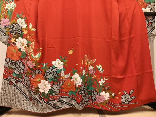 平和屋着物●豪華振袖　駒刺繍　花蝶文　金彩　正絹　逸品　AABM8789ph