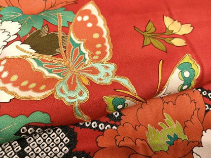 平和屋着物●豪華振袖　駒刺繍　花蝶文　金彩　正絹　逸品　AABM8789ph