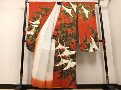 平和屋着物●豪華振袖　駒刺繍　群鶴　金彩　正絹　逸品　AABM8795ph