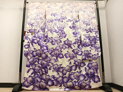平和屋着物●豪華振袖　駒刺繍　花尽くし　金彩　正絹　逸品　AABM8798ph