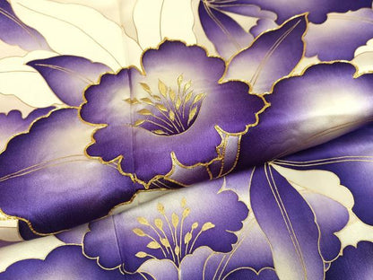 平和屋着物●豪華振袖　駒刺繍　花尽くし　金彩　正絹　逸品　AABM8798ph