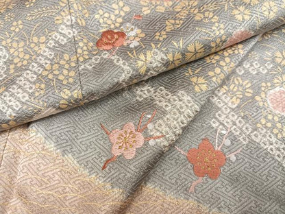 平和屋着物●訪問着　絞り　刺繍　梅　草花文　金彩　正絹　逸品　AABM8891ph