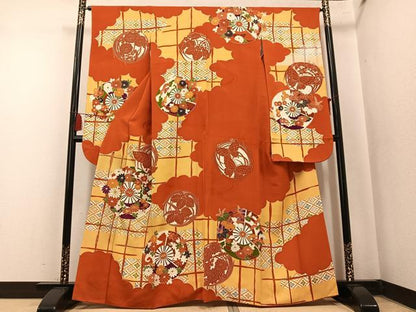 平和屋着物●豪華振袖　駒刺繍　花蝶源氏車文　金彩　正絹　逸品　AABM8915ph