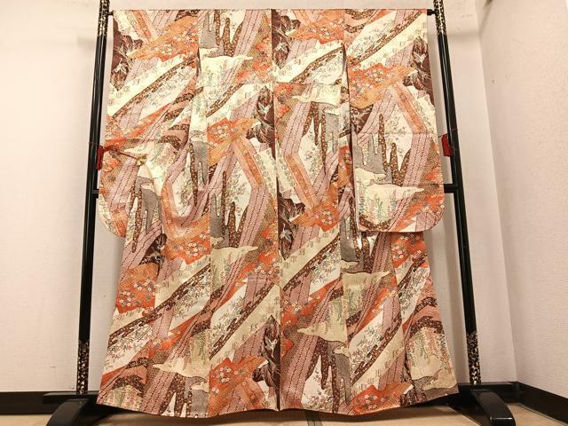 平和屋着物●豪華振袖　吉祥花唐草文　金彩　正絹　逸品　AABM8916ph