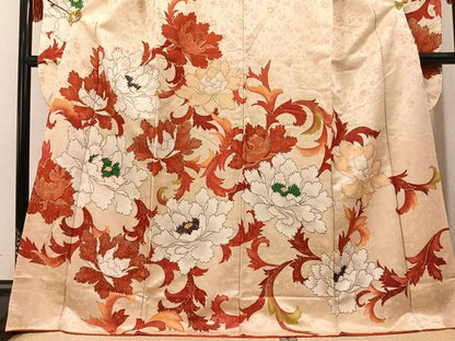 平和屋着物●豪華振袖　駒刺繍　牡丹　金通し地　正絹　逸品　AABM8917ph