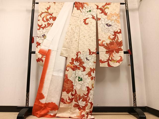 平和屋着物●豪華振袖　駒刺繍　牡丹　金通し地　正絹　逸品　AABM8917ph