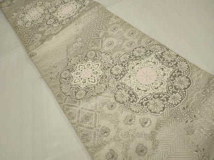 平和屋着物◎六通柄袋帯　唐織　正倉院花文　プラチナ箔　正絹　逸品　AABM9110ou
