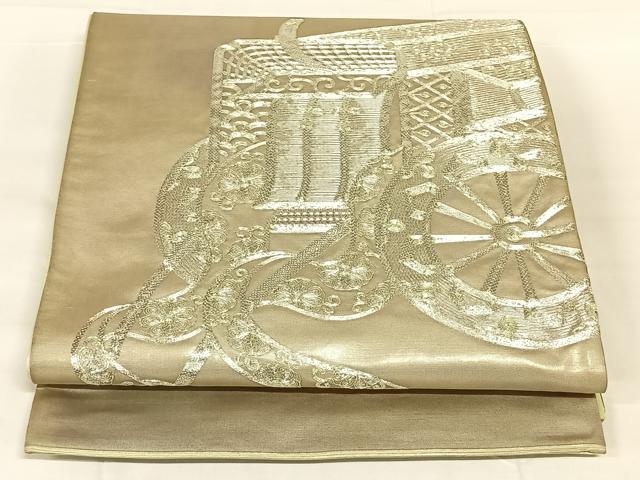 平和屋着物◎太鼓柄袋帯　駒刺繍　御所車花文　銀糸　正絹　逸品　AABM9222dk