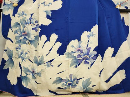 平和屋着物■豪華振袖　駒刺繍　草花文　銀彩　正絹　逸品　AABM9339st