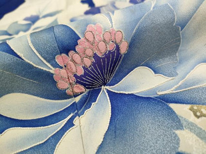 平和屋着物■豪華振袖　駒刺繍　草花文　銀彩　正絹　逸品　AABM9339st