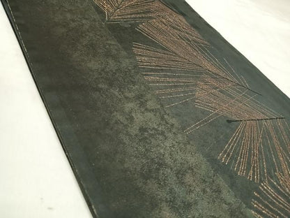 平和屋着物◎六通柄袋帯　松　金糸　引箔　正絹　逸品　AABM9891yx
