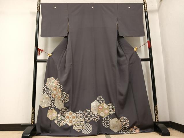平和屋着物●豪華色留袖　駒刺繍　亀甲花唐草文　金彩　ロング丈　正絹　逸品　AABN0401ph