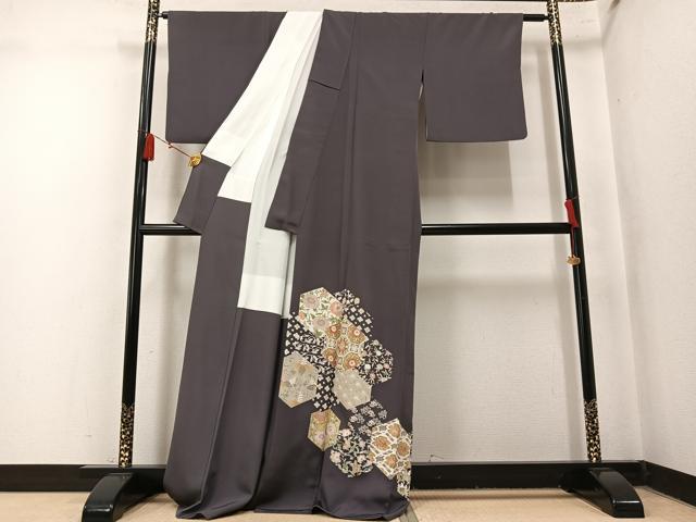 平和屋着物●豪華色留袖　駒刺繍　亀甲花唐草文　金彩　ロング丈　正絹　逸品　AABN0401ph
