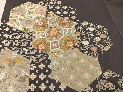 平和屋着物●豪華色留袖　駒刺繍　亀甲花唐草文　金彩　ロング丈　正絹　逸品　AABN0401ph