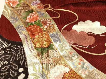 平和屋着物●豪華振袖　絞り　駒刺繍　草花文　金銀彩　京都きもの友禅扱い　正絹　逸品　AABN0410ph