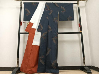 平和屋着物●本場大島紬　9マルキ　草花文　正絹　逸品　AABN0419ph