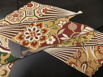 平和屋着物●豪華黒留袖　駒刺繍　花唐草文　暈し染め　金彩　正絹　逸品　AABN0436ph