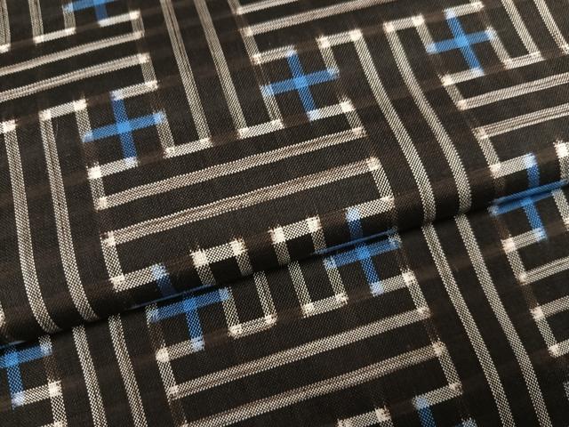 平和屋着物●本場大島紬　龍郷絣　秋名バラ　正絹　逸品　AABN0445ph