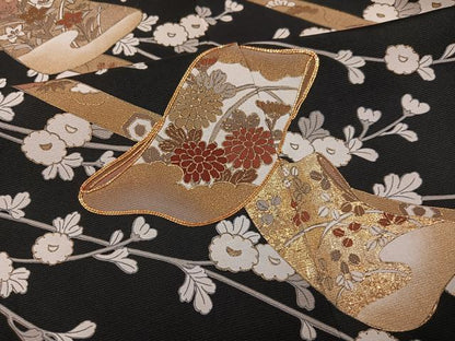 平和屋着物●豪華黒留袖　駒刺繍　草花文　金彩　正絹　逸品　AABN0489ph