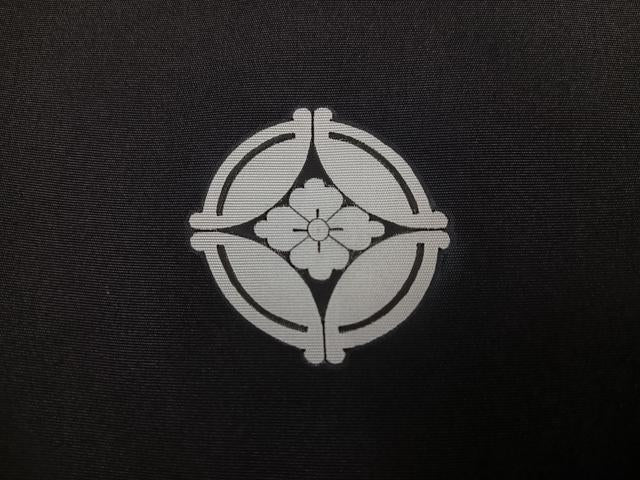 平和屋着物●男性　黒紋付・羽織セット　正絹　逸品　AABN0493ph
