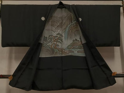 平和屋着物●男性　黒紋付・羽織セット　正絹　逸品　AABN0493ph