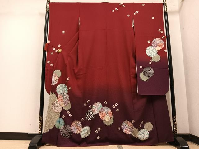 平和屋着物●豪華振袖　刺繍　雪輪花文　暈し染め　金彩　正絹　逸品　AABN0507ph