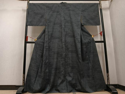 平和屋着物●本場結城紬　重要無形文化財　七宝文　正絹　逸品　AABN0531ph