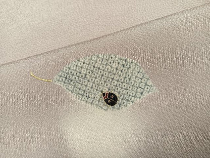 平和屋着物●上質な小紋　てんとう虫　ほたる暈し　金彩　鬼しぼ縮緬　正絹　逸品　AABN0532ph