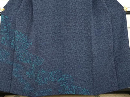 平和屋着物●訪問着　藍　型染め　花唐草文　鬼しぼ縮緬　正絹　逸品　AABN0577cs