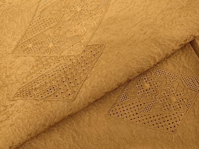 平和屋着物●中国三大刺繍　スワトウ刺繍　汕頭刺繍　無地絵羽訪問着　花菱文　香染色地　正絹　逸品　AABN0604cs