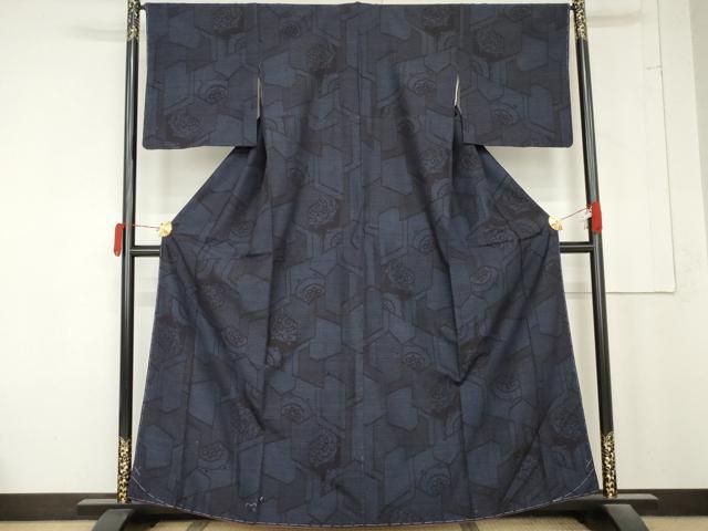 平和屋着物●結城紬　80亀甲　花絵皿文　やまと誂製　正絹　逸品　AABN0640cs